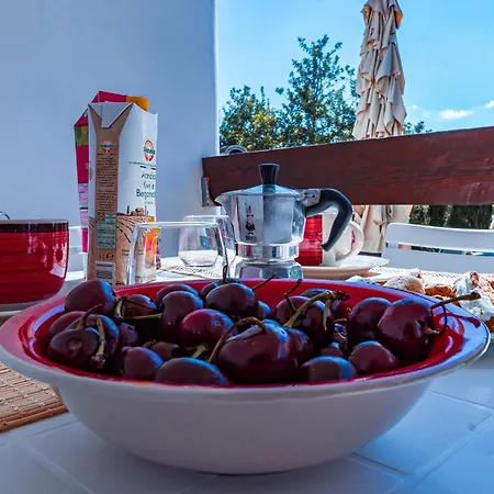 Mirta- Privata Con Giardino E Piscina Villa *