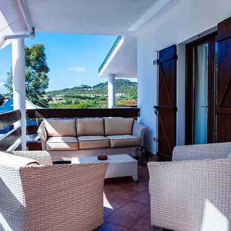 Mirta- Privata Con Giardino E Piscina Alghero