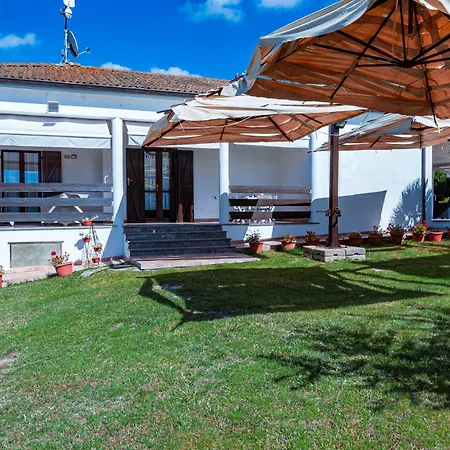 Mirta- Privata Con Giardino E Piscina *